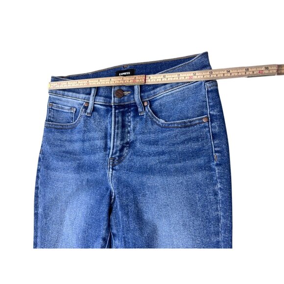 Express Womens Skyscraper Mid Rise Flare Jeans Denim Size 2S - Picture 9 of 12